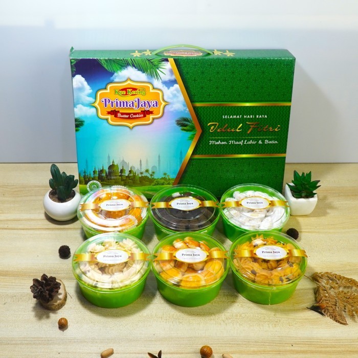 

Limited! PAKET KUE LEBARAN BINTANG 5 SEGI 8 PREMIUM KUE KERING LEBARAN 2 - PRIMA JAYA New