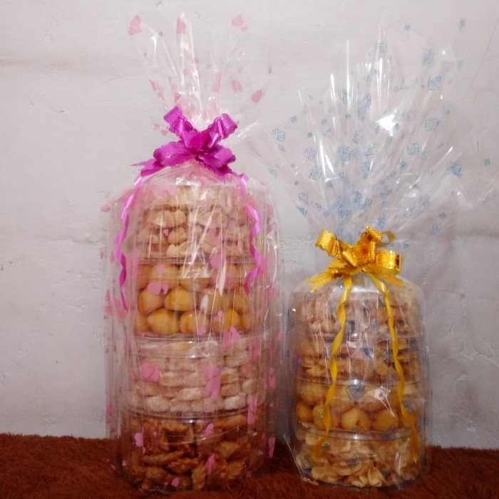 

Limited! Parcel lebaran/kue lebaran - Parcel kecil New