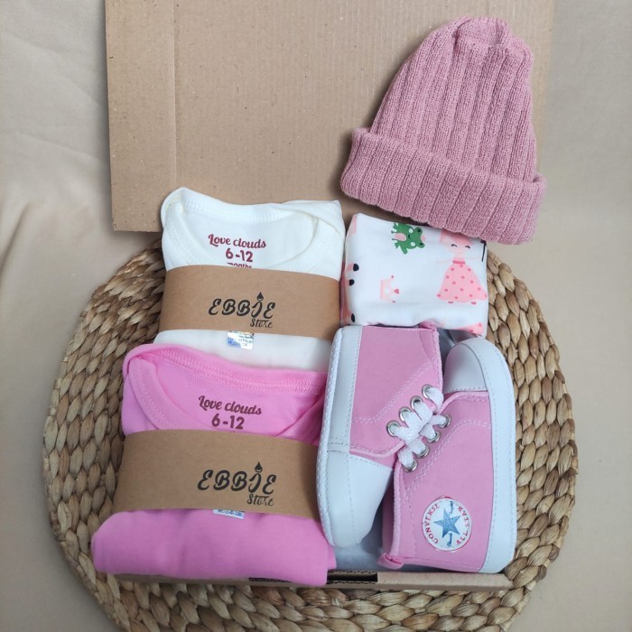 

Hampers Baby Boy Girl Kado Bayi Laki Laki Perempuan Baby Gift Set