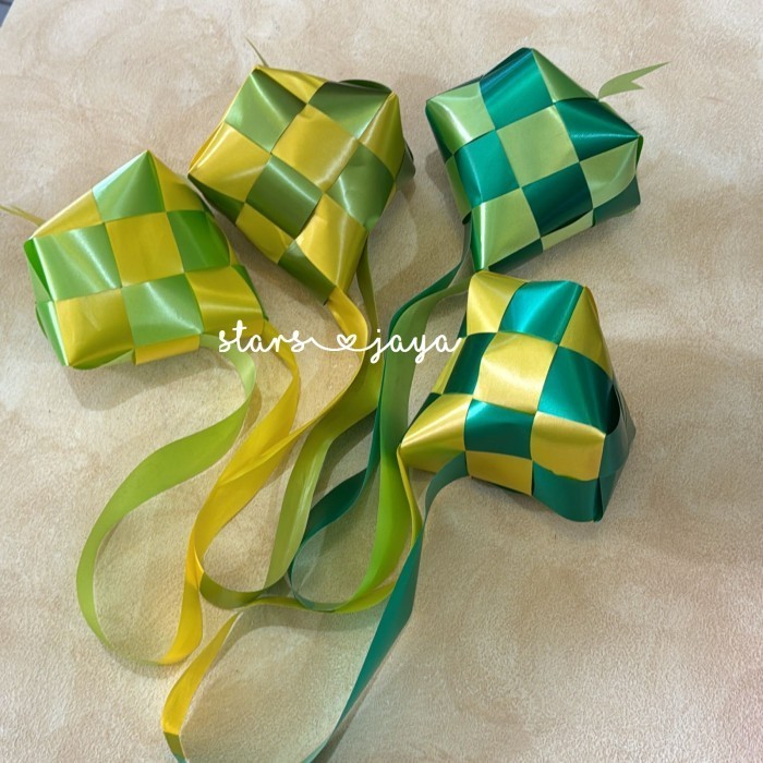 Ready...Ready...Ready...] Hiasan Ketupat Lebaran, Ketupat Pita Jumbo, Ketupat Hias Idul Fitri