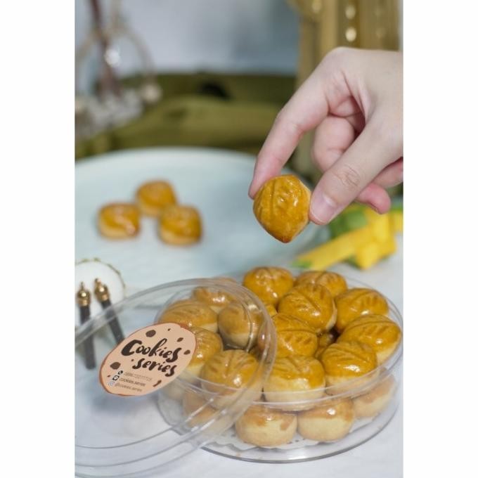 

Best Sales Kue Nastar Wisman Regular Size 1/3Kg Kue Kering Cookies Homemade Murah Original