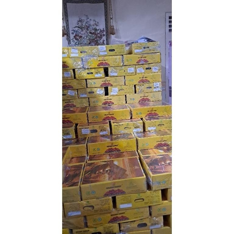 

Kurma Golden Valley 10Kg Valey Produksi Des 2023 Exp 2025 Terlaris