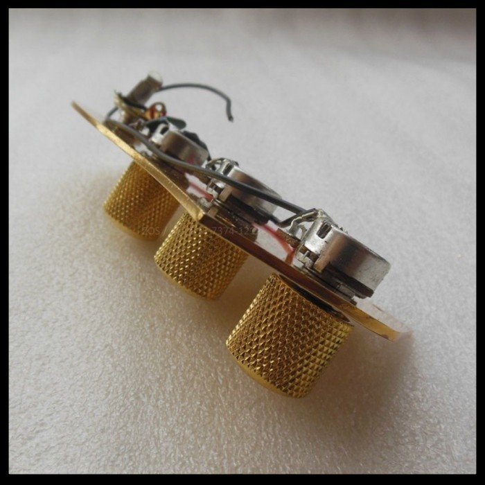 Pre Wiring Control Plate Jazz Bass Gold
