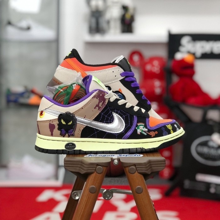 Sb Dunk Low "What The Halloween Custom"