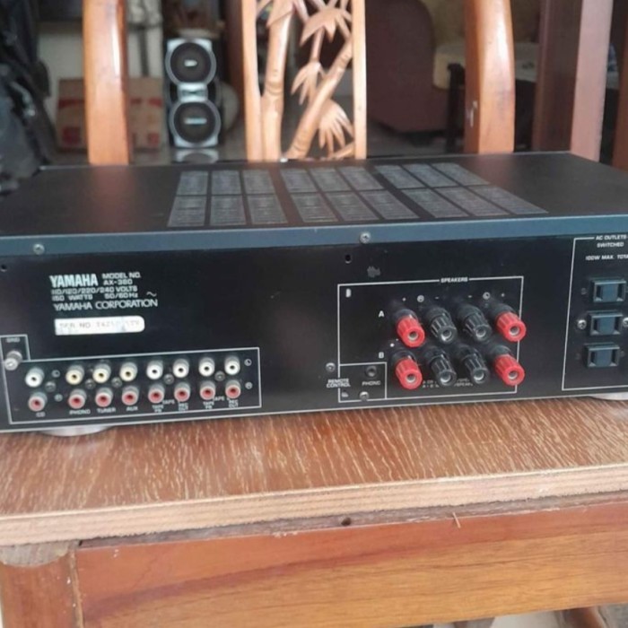 Ready YAMAHA AX380 AMPLIFIER STEREO INTEGRATED GOOD SECOND ORIGINAL