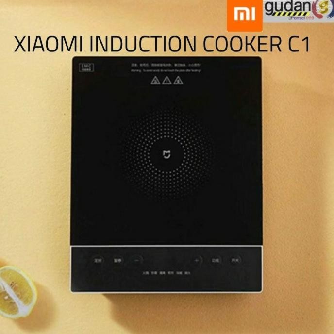 Sepatu Sneakers Pria Branded / Sneaker Pria Import Vvip  Newstuff_Nia