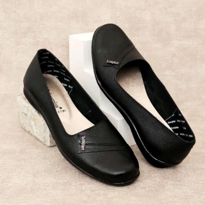 Sepatu Kulit Wanita Scorpion 6199 Hitam