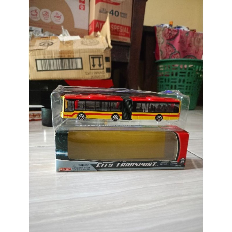 diecast bus gandeng realtoy city transport bahan kastem Transjakarta 1/87