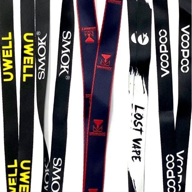 

Lanyard Besar Plus O Ring - Lanyard Motif Random Kualitas Premium