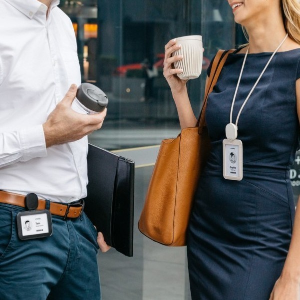 

BARANG TERLARIS Orbitkey ID Card Holder with Lanyard