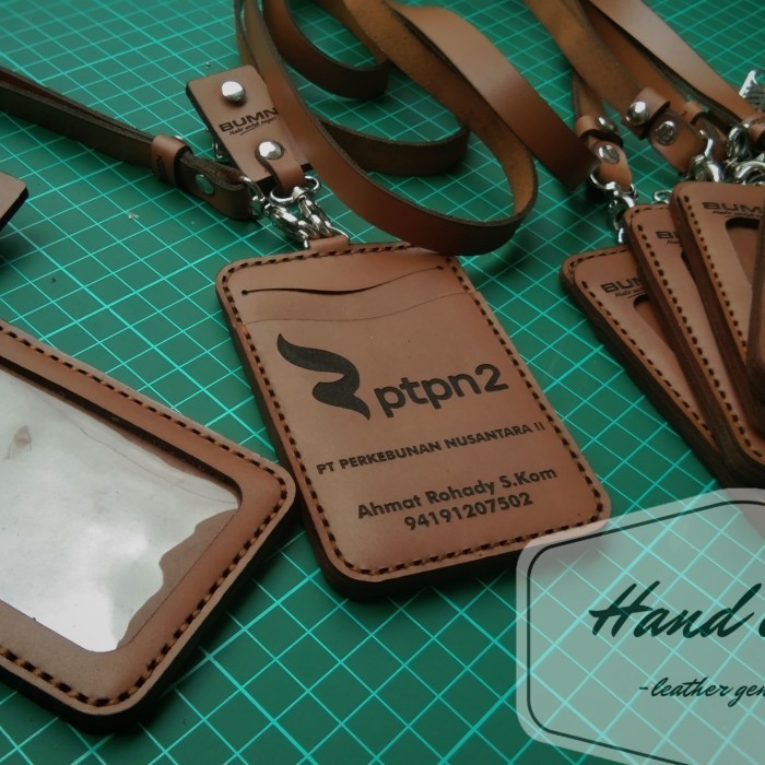 

BARANG TERLARIS id card holder kulit asli