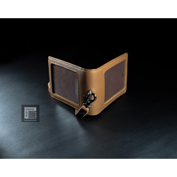 

BARANG TERLARIS Id Card Holder Magnet Kulit Asli Brown
