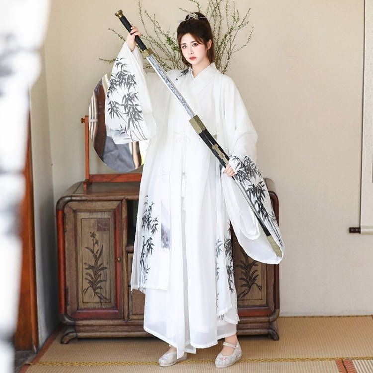 Jubah Hanfu Lukisan Tinta Elegan untuk Pria