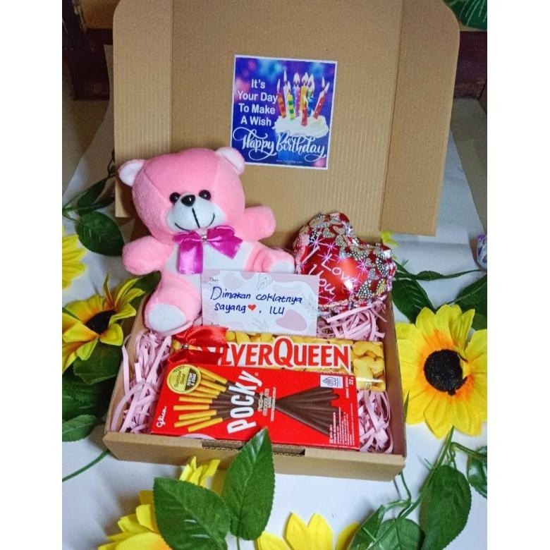 

CR - Kado/Hampres/Gift Box Cokelat Ulang Tahun, Anniversary, Graduation dll TERLARIS