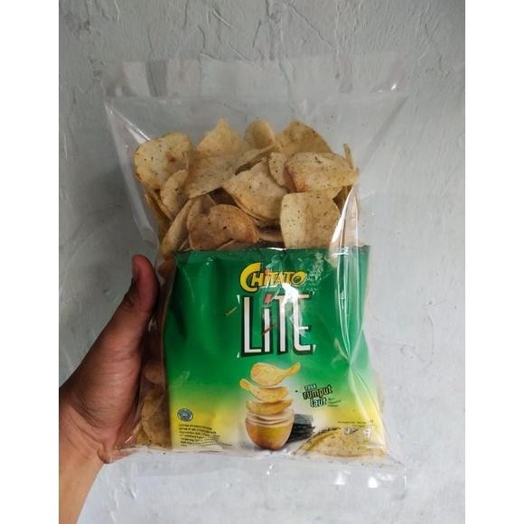 

POI LAYS RUMPUT LAUT SNACK CEMILAN KILOAN ORIGINAL 200 GRAM TERLARIS