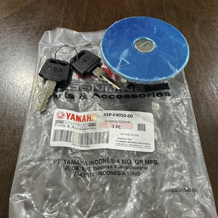 45P TUTUP TANGKI MOTOR BYSON BISON COVER TANKI KARBU OLD