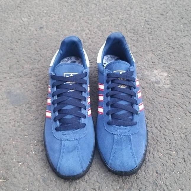 Sepatu Sneakers Casual Adidas Munchen For Men Terbaru Melatipicks
