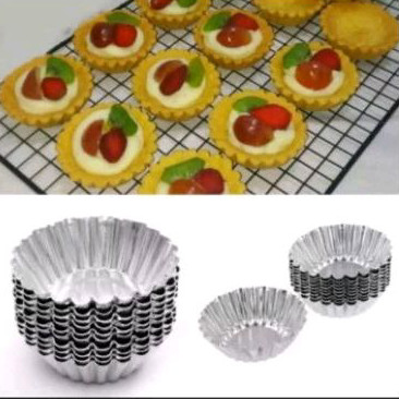 

cetakan kue sus E diameter 5'5cm tg 2'2 bawah 3cm 20pcs