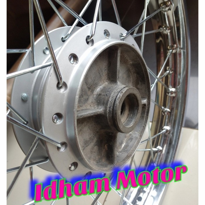 VELG MOTOR REVO FI REVO F1 INJEKSI BELAKANG