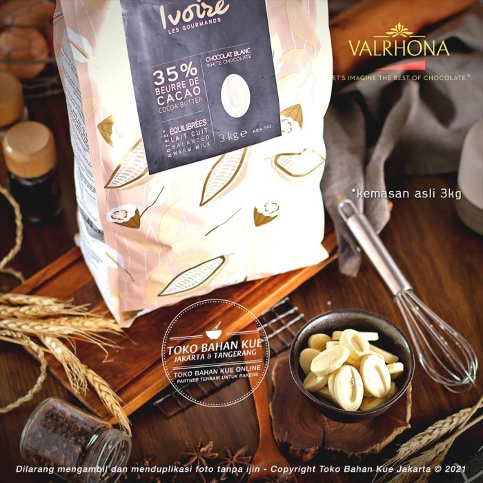 

Cabina Valrhona White Chocolate Ivoire 35% 250Gr Couverture Coklat Putih Susu