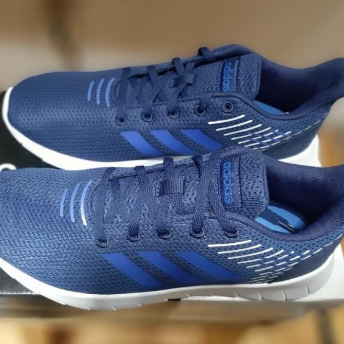 Sepatu Sekolah Adidas Asweerun Original brand new Sale 800Rb diskon