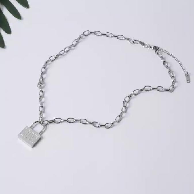 kalung koye rantai gede gembok gaul rock n roll stainless steel