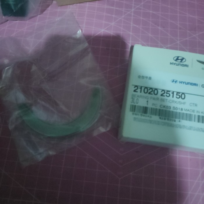 Metal Bulan Hyundai H1 Bensin