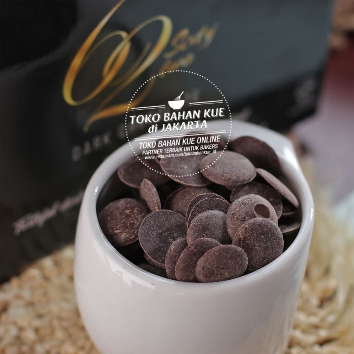

Ready Tulip Easimelt 62% Chocolate Coin 500gr Cokelat Couverture Halal