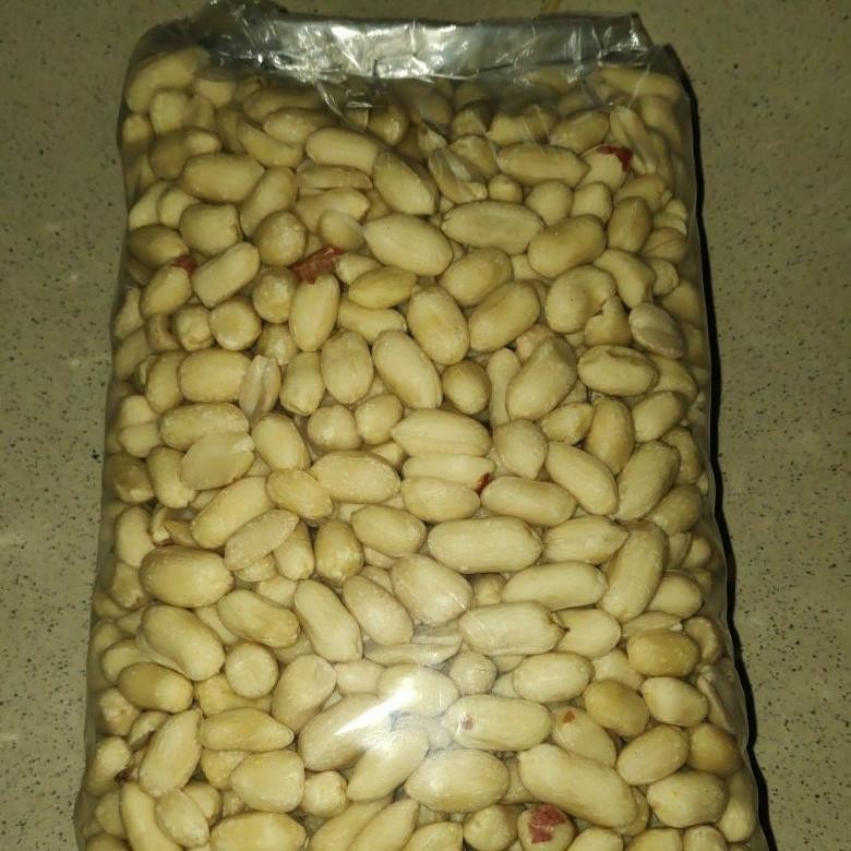 

Kacang Tanah Kupas Curah Nett 1Kg