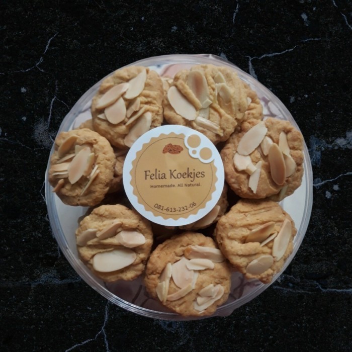 ALMOND COOKIES OATMEAL COOKIES KUE KERING HAVERMUT ALMOND