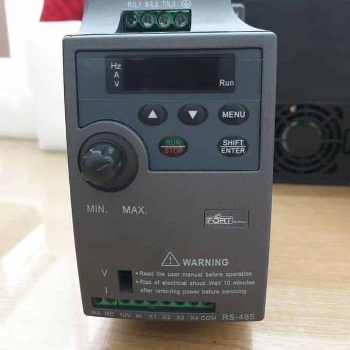 VFD Inverter 1,5 KW KINCO 3 Phase Ke 3 phase CV20-4T-00015G