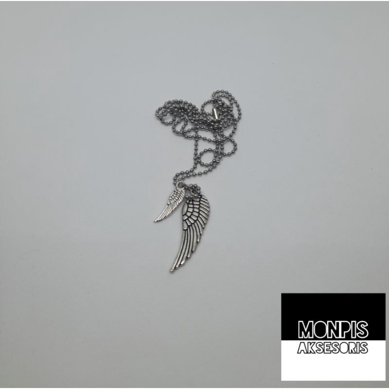 Promo Mega Sale 5.5 // Kalung liontin sayap dan bulu Kalung Besi putih pria wanita