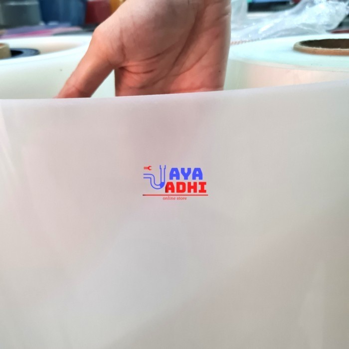 Plastik Fiber Pagar Putih Doff