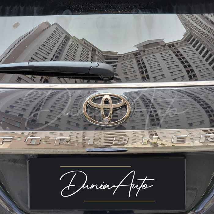 Emblem Logo Black Chrome Toyota Fortuner Vrz Belakang