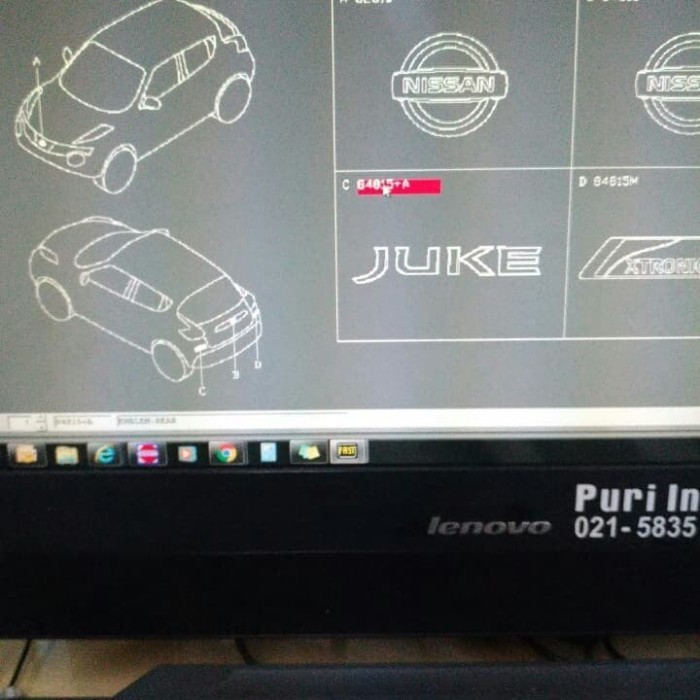 Logo Emblem Nissan Juke Bagian Belakang