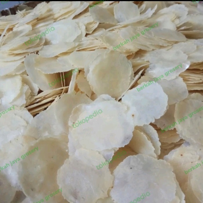 

emping melinjo mentah ukuran kecil 250gram