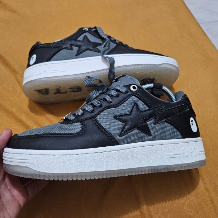 BAPE STA SNEAKERS BLACK BEKAS SIZE US 8