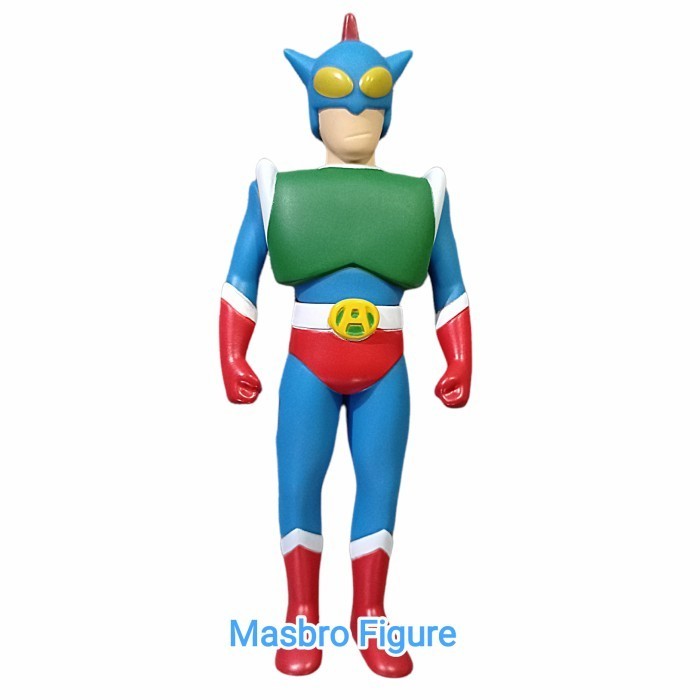 Action Figure Kamen Crayon Shin Chan Pahlawan Bertopeng