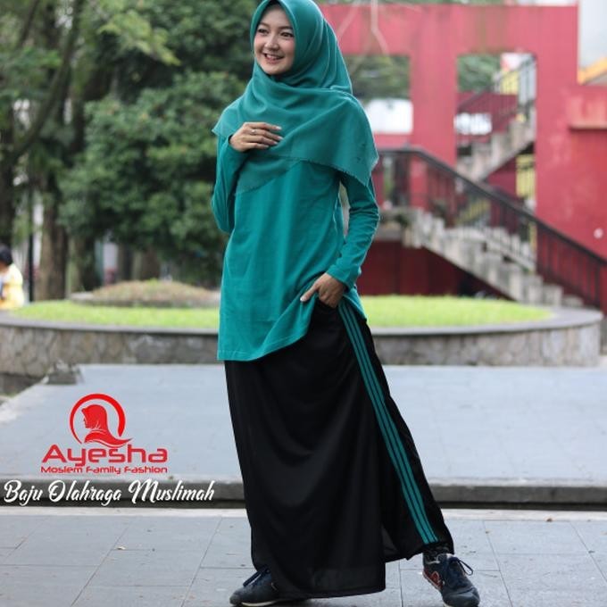 Rok Celana Training Muslimah Baju Olahraga Wanita