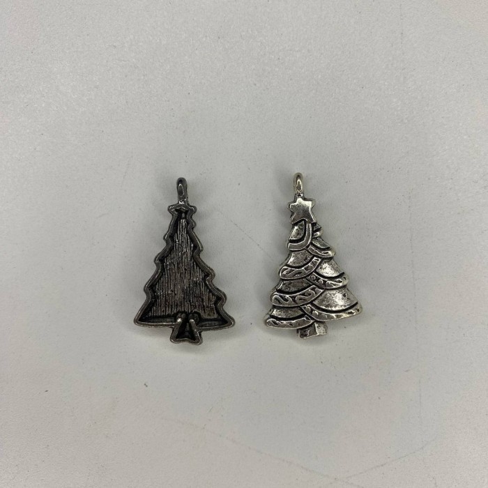 

Buruan beli] 1PCS METAL LIONTIN BENTUK DAUN & POHON WARNA SILVER, GOLD