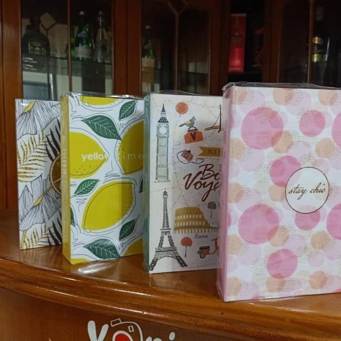 

Album 4R isi 200 Foto Model Selip Random Motif AS78