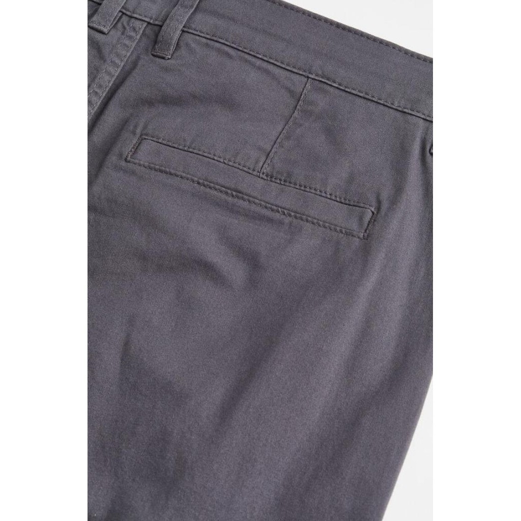 Celana Jeans Kulot H&M Cotton Chino Shorts - Dark Grey