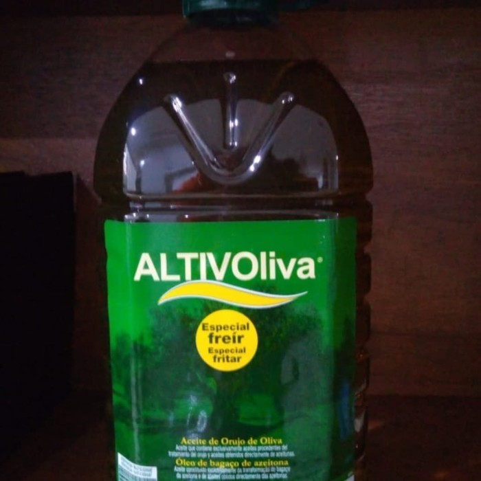 

Olive Oil 5 Ltr (Altivoliva ) 100% Pure Ex Spain.