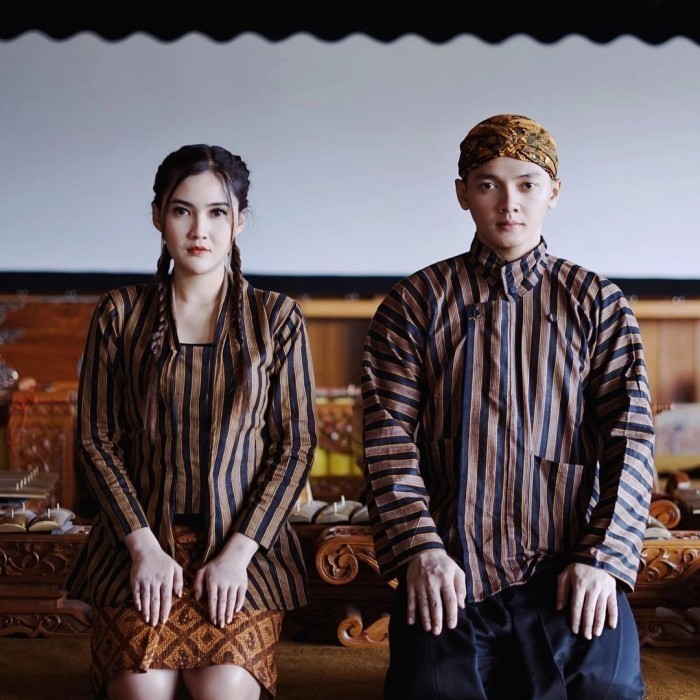 Baju Lurik Jawa Sorjan Kebaya Lurik Pakaian Adat Batik Jogja