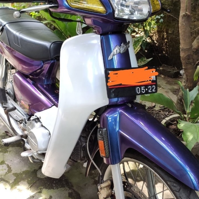 

Ready cat bunglon PU biasa isi 250ml kualitas premium dominan biru efek ungu