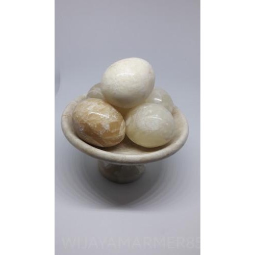 telur plus tatakan batu marmer/onix