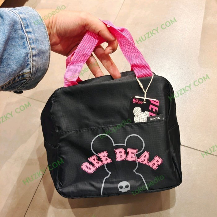 Miniso Lunch Bag / Tas Bekal Qee Bear (22X15X19Cm) Apricot / Black