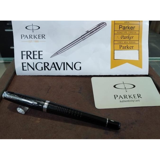 

Jual Parker Urban Gold Trim Rollerball Tb