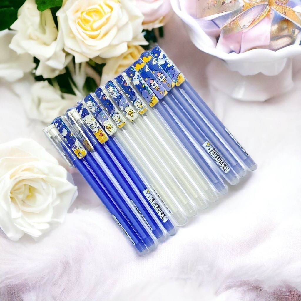 

OST Pulpen Gel Karakter Kartun Astronot Space Pena Blue Ink Gel Bisa Hapus Karkter 0.5mm Pena Aesthetic Planet GlitterAlat Tulis Sekolah Kantor Stationary