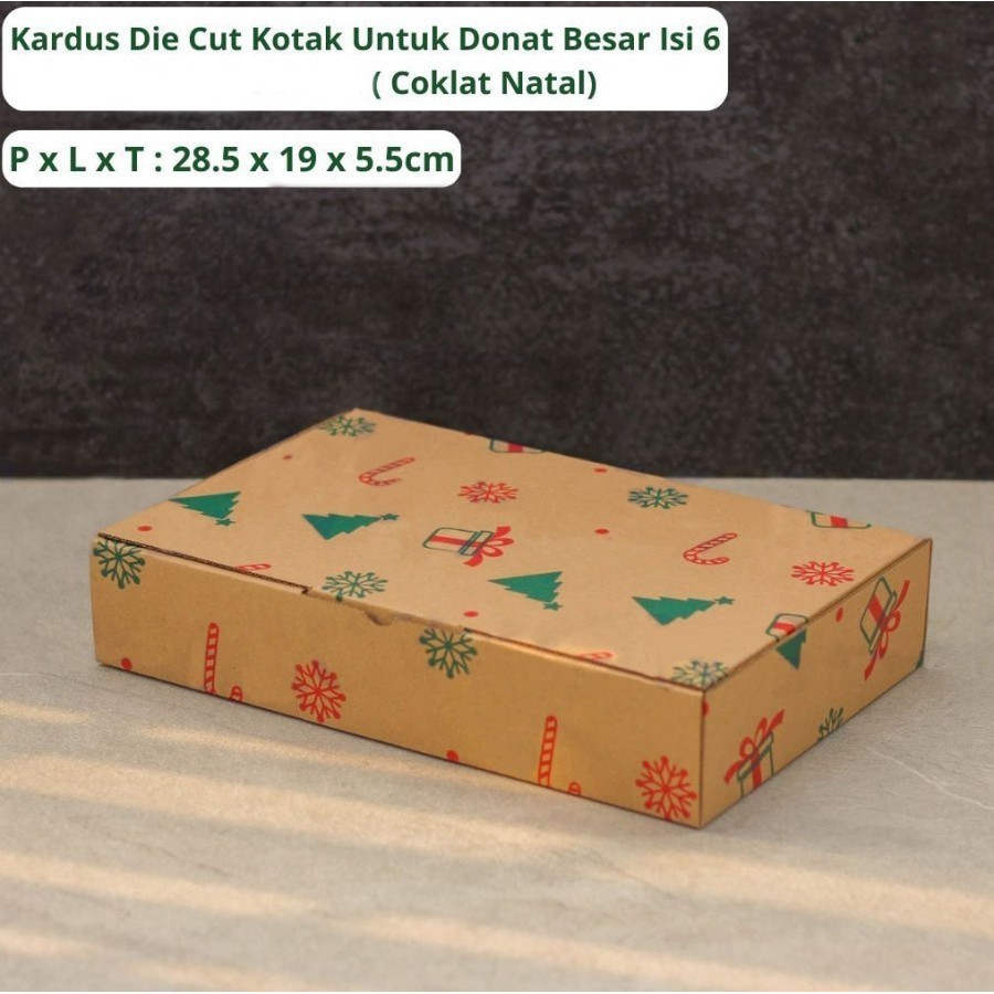 

Kardus Die Cut Cake Box Kotak Kue Coklat Natal size 28.5 x 19 x 5.5 cm harga per 10pcs kotak dus unggul box packaging